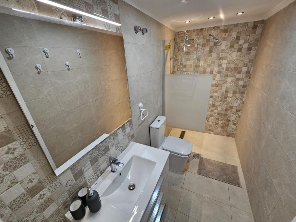 Hda Apartment 2. Torrevieja Exterior foto